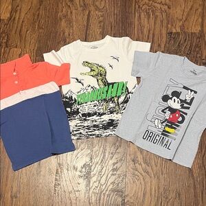 Bundle of 3 T-shits Disney Gray Mickey Mouse, oshkosh white dinosaur, carters Ki